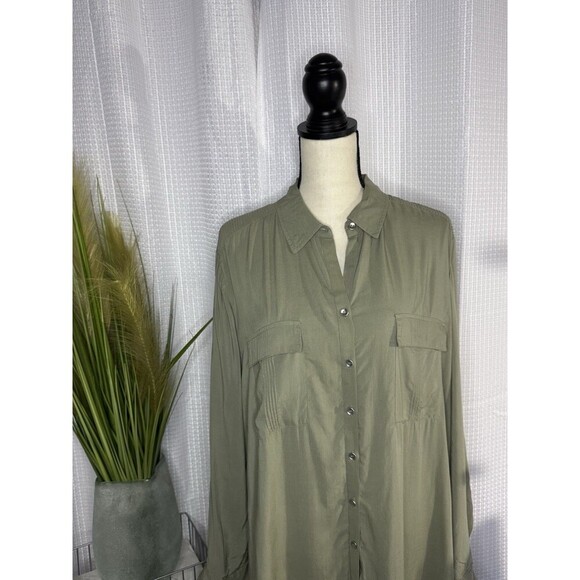 Chico’s Women’s 3 US XL Silky Long Sleeve Olive Green Workwear Button Up Blouse - Picture 1 of 12